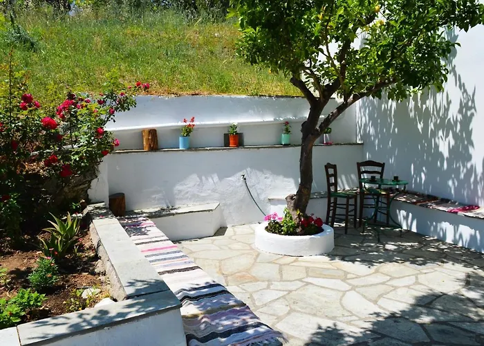 Alikias Holiday home